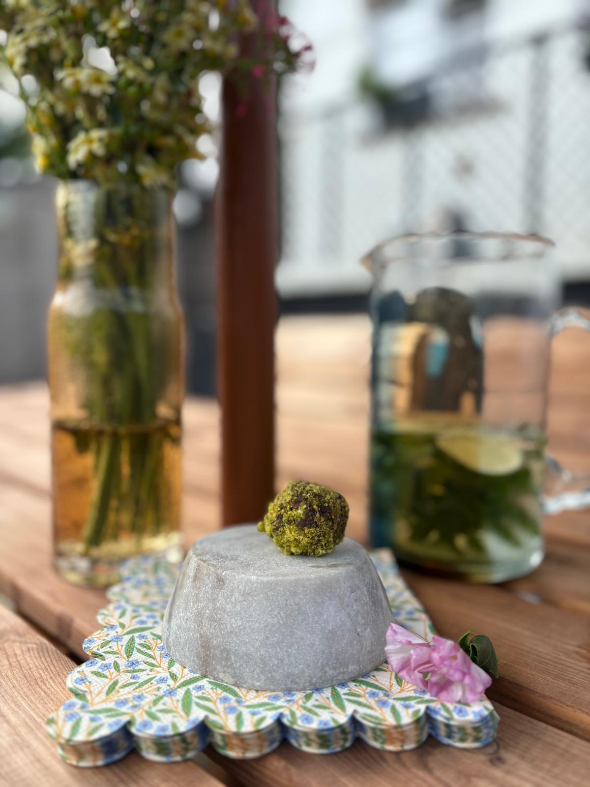Pistachio and Cacao Energy Balls